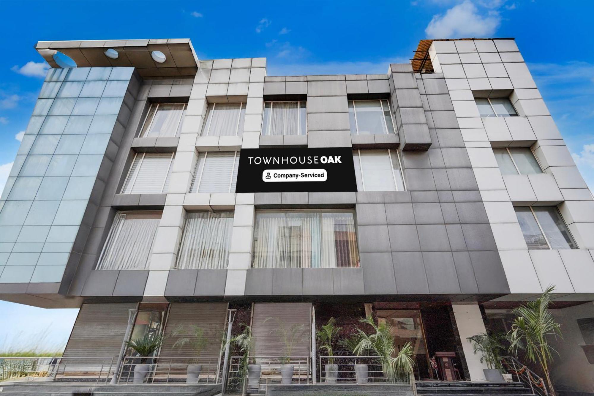Townhouse Oak Agra Near Sultanganj Puliya Formerly Bb Grand エクステリア 写真