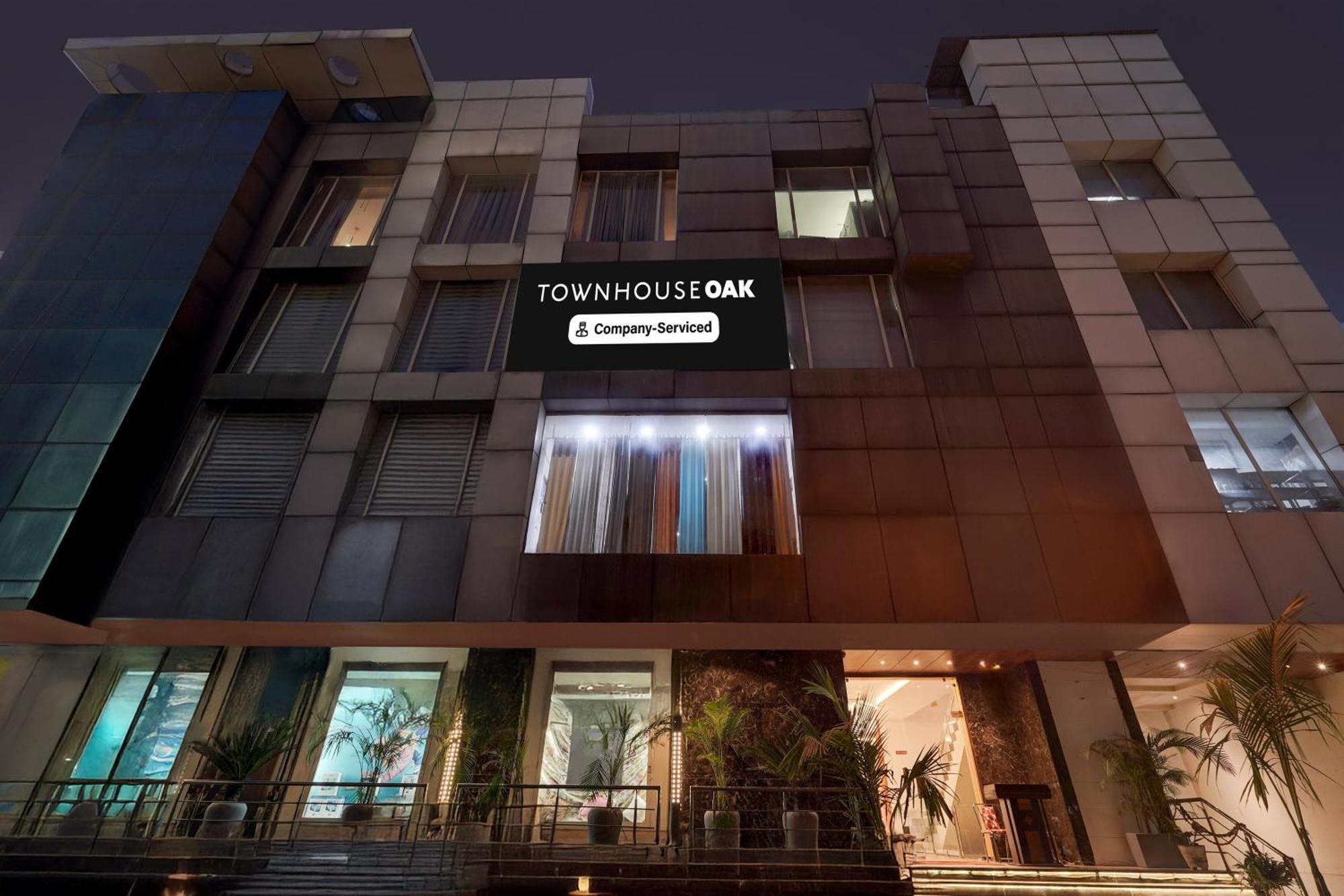 Townhouse Oak Agra Near Sultanganj Puliya Formerly Bb Grand エクステリア 写真